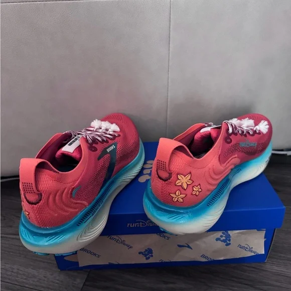 Brooks Run Disney Moana Adrenaline GTS 25 Coral and Teal Shoes